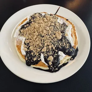 Moon Pie Pancake (Solar Eclipse Weekend Special)