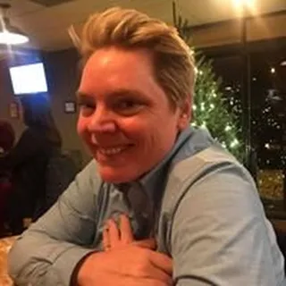Tamra B.