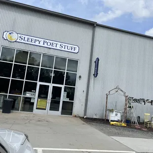 Front of the giant building!