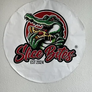 Hawaiian pizza and white pizza