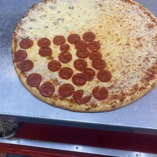 Our delicious pizzas!!