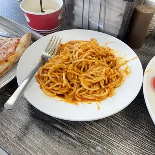 Kids Spaghetti with Tomato Sauce