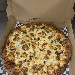 Chicken Lovers Pizza