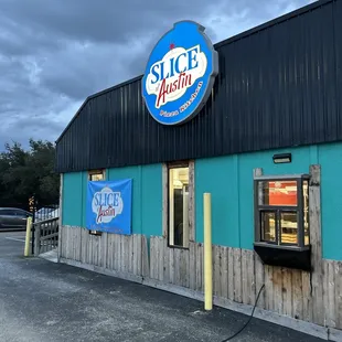 the exterior of slice of austin