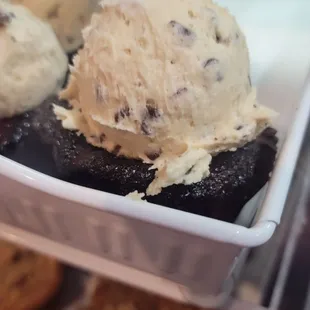 Cookie dough cupcake
