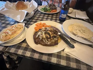 Giovanni's Italian Eatery