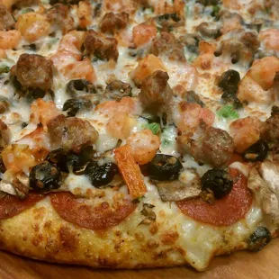 Cream of Garlic Combination Pizza