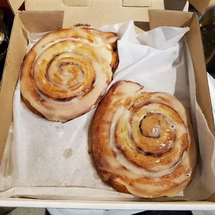 Cinnamon rolls