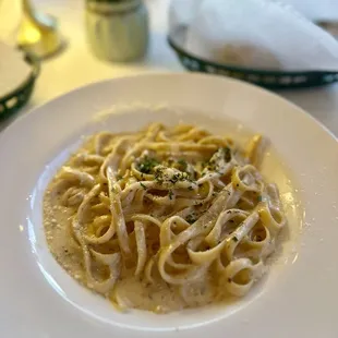 Fettuccine Alfredo - yum