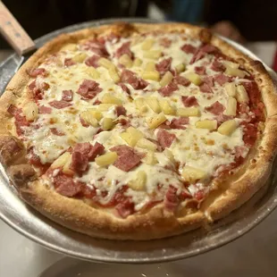 Small Hawaiian Pizza