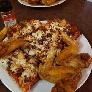 bbq wings, fried chicken, chicken wings, food, chicken wings and fried chicken, poultry, fried chicken wings, chicken, bbq chicken