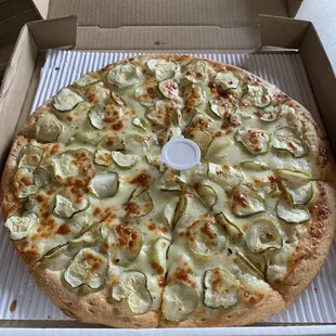 Pickle pizza