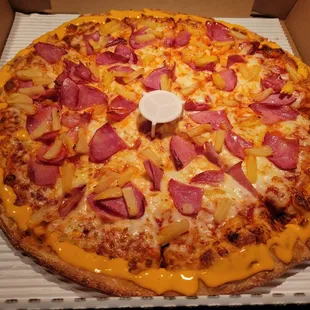 Ham and Pineapple with Nacho Cheese Crust
