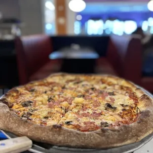 Build your own pizza 18"