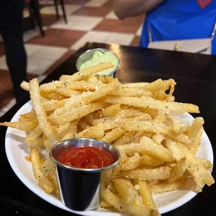 Garlic Parm fries