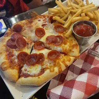 Kid's Pepperoni Pizza
