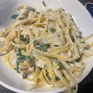 Chicken Fettuccine Alfredo