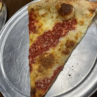 Loved the white pizza with red sauce