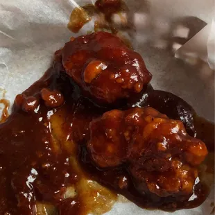 Sweet bbq wings were outstanding