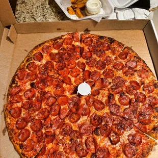 20&quot; pepperoni