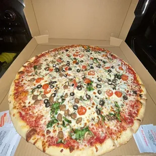 Veggie pizza, add mushrooms and sausage on half. Greek salad/ chocolate cake pop