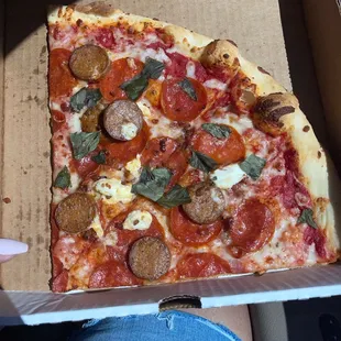 Pepperoni, sausage, basil &amp; cream cheese dollops