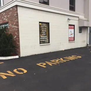 Slices Pizza of Canton -- 323 Turnpike Street / Route 138, Canton          Exterior