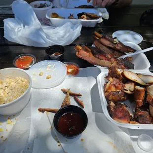 Boneless chicken plate with ribs and cowboy corn