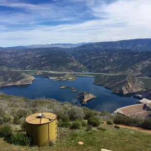 Overlooking Pyramid Lake and the 5 fwy from the lookout