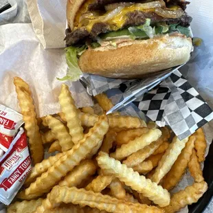 Double Cheeseburger with Avacado &amp; Fries