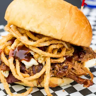 pulled pork sandwich