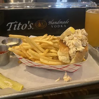 First Lobster Roll in Memphis