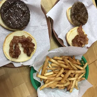 Elk Burger