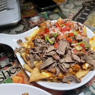 Tri tip nachos