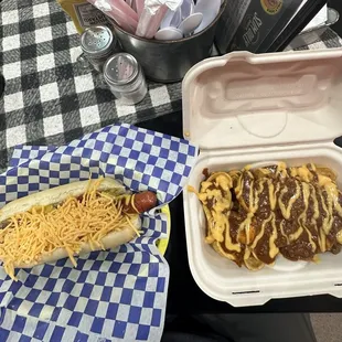 Dilly Dog &amp; The Dilly Frito Dog Bed