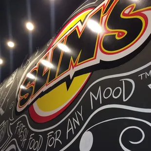 Creative wall decor. &quot;Fresh food for any mood.&quot;