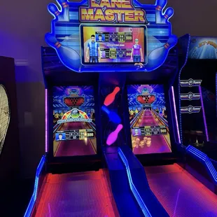 Arcade game, Virtual Bowling