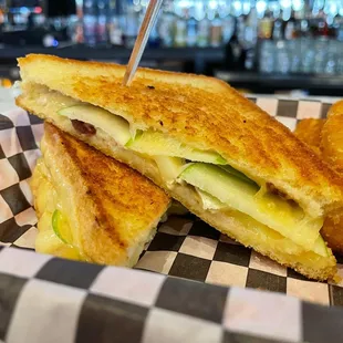 Apple, Cranberry &amp; Brie Panini. AWESOME.