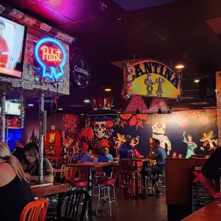 Cute Cantina Vibe