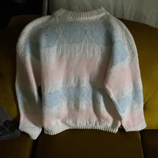 Cute vintage sweater for just $30?!