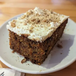 Carrot cake with cream cheese frosting