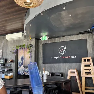 cute easygoing atmosphere with a great ramen selection!