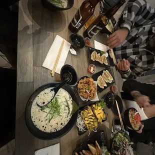 RAMEN( R) RAMEN(S) SESAME CK BULGOGI EGG ROLL FRIED RICE REGULAR GYOZA DEEP FRIED GYOZA HOUSE SALAD SAPPORO( L)