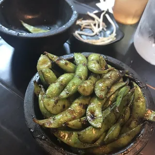 GARLIC EDAMAME