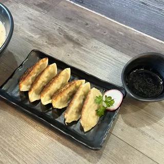 REGULAR GYOZA