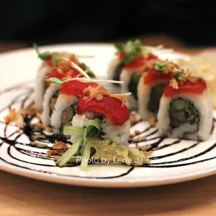 Vegetable Roll ($15) -asparagus, red pepper, cucumber, shiitake mushroom, scallion tempura, eggplant, ohba, micro daikon, balsamic reduction