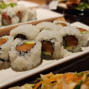 Salmon avocado roll