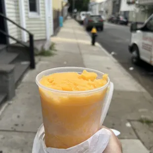 Mango slush