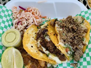 Taco Nganas Food Truck