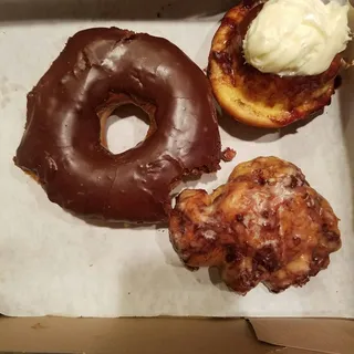 Apple Fritter